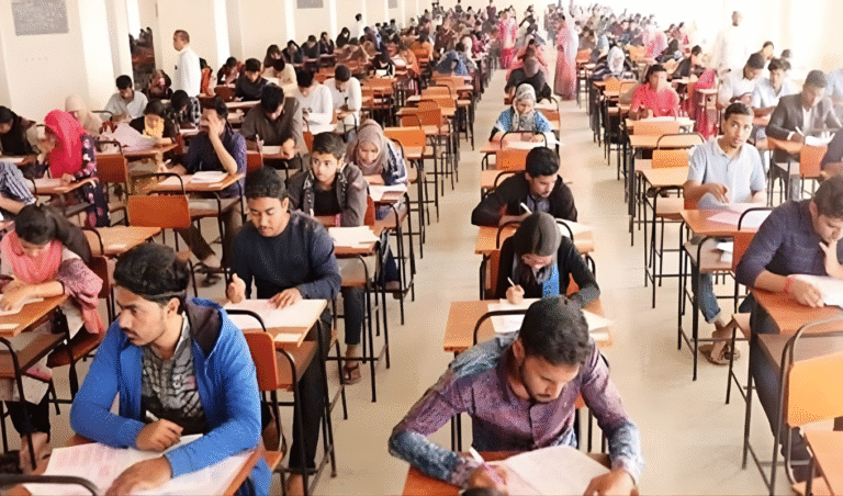 পাস বেশি, সুযোগ কম