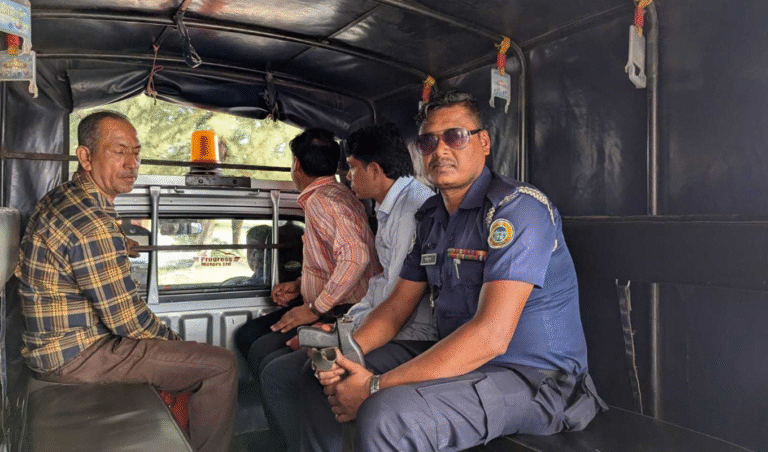উপ-খাদ্য পরিদর্শক নিয়োগ পরীক্ষার হলে গুনগুন শব্দ, তারপর যা ঘটল...